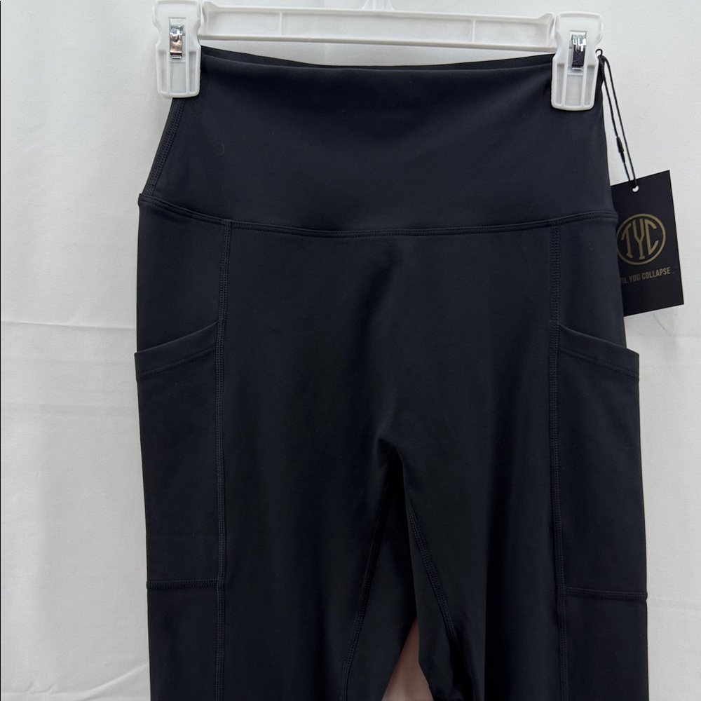 Til You Collapse High-Rise Black Pocket Leggings Size Medium-NWT - Picture 2 of 10